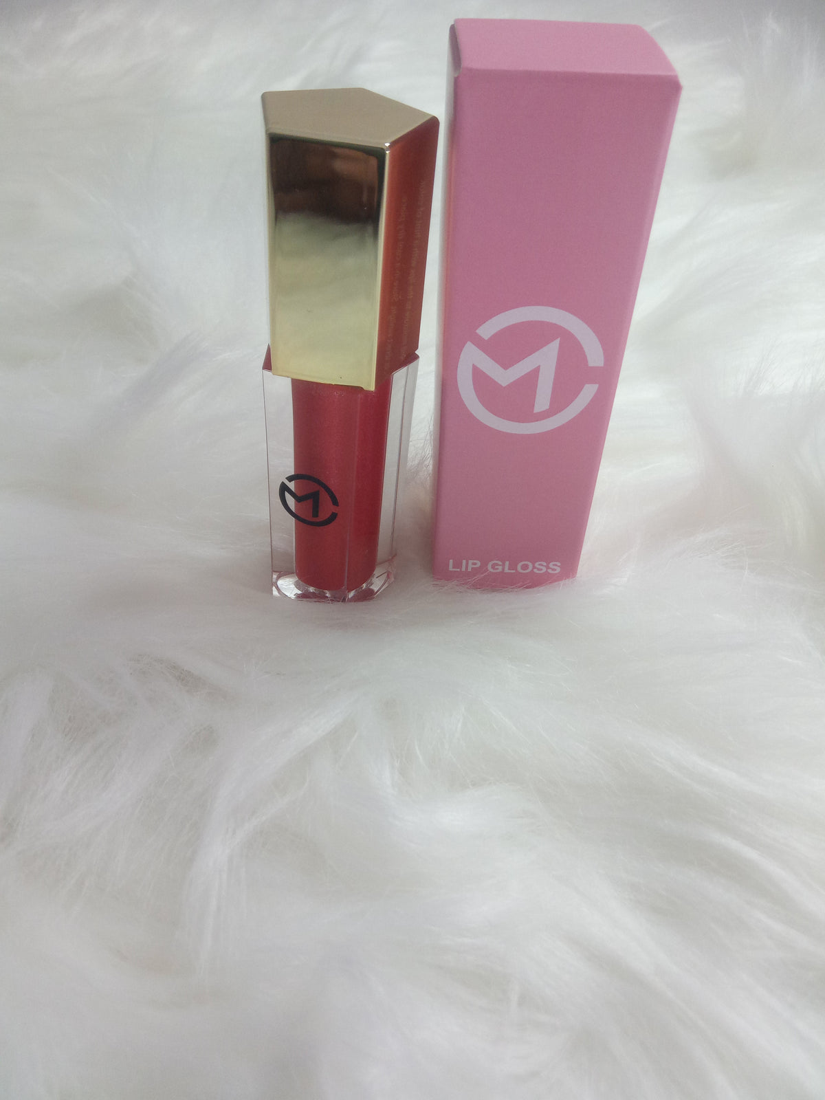 Der Lippenstift Lipgloss , Luscious Red